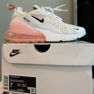 Nike airmax 270 women’s size 7